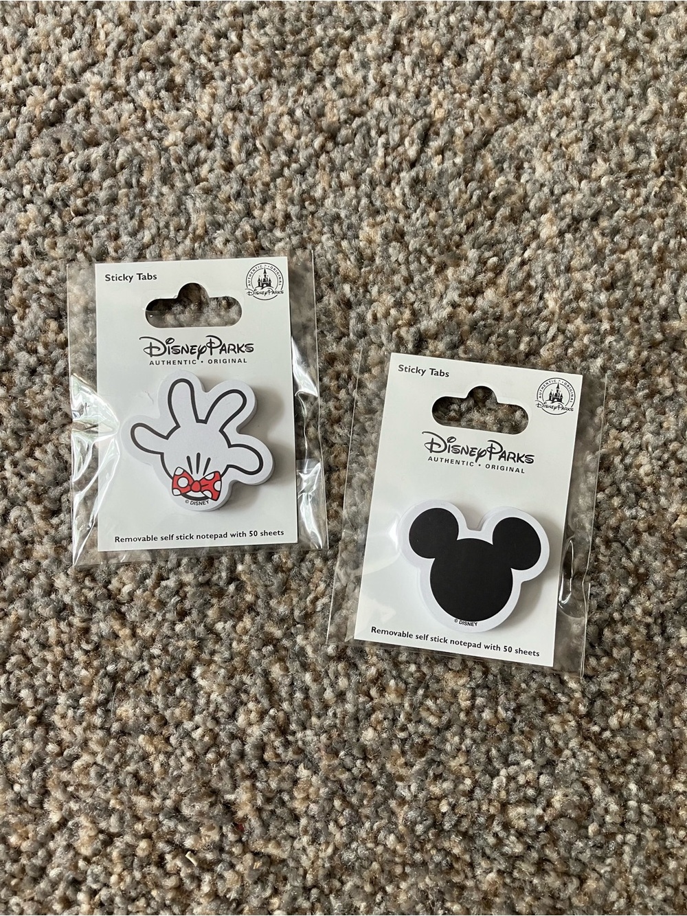 Disney Parks Note Pad Set Self Stick Mickey Head & Minnie Hand
